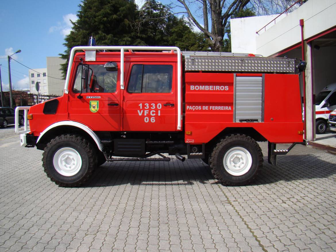 Mercedes-Unimog-U1350-VFCI-06.jpg